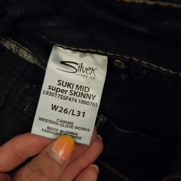 Silver Jeans - Picture 3 of 3